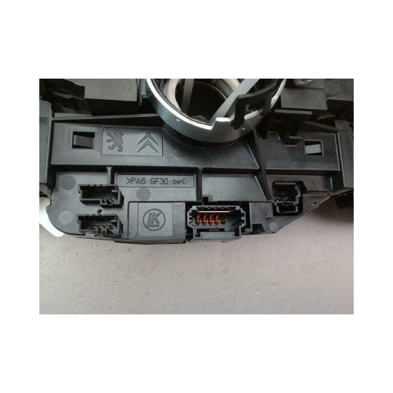 BLOC COMMODOS PEUGEOT 5008 MONOSP. I Phase 1 2009-2013