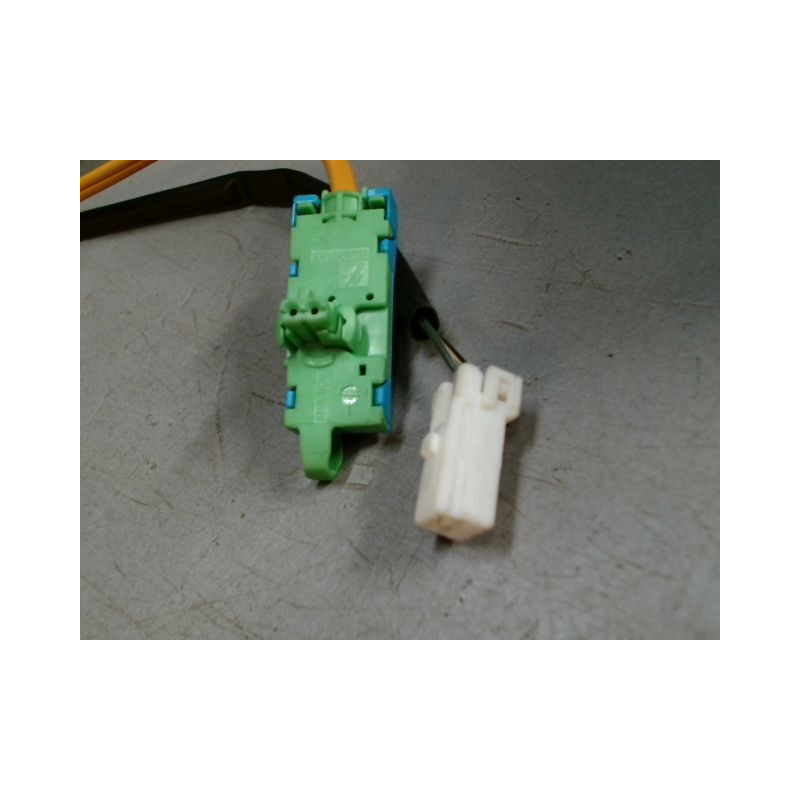 BLOC COMMODOS FIAT PUNTO 2003-