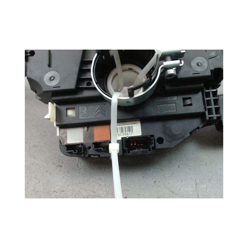 BLOC COMMODOS PEUGEOT 208 Phase 1 2012-...