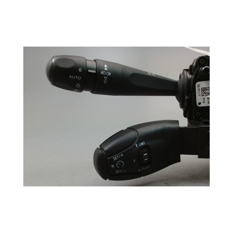 BLOC COMMODOS PEUGEOT 2008 Phase 1 2013-...