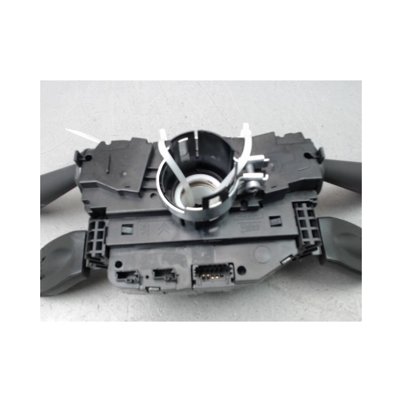 BLOC COMMODOS PEUGEOT 208 Phase 1 2012-...
