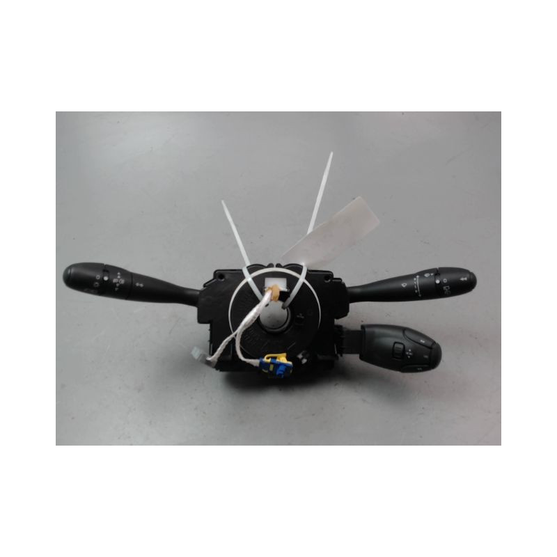 BLOC COMMODOS PEUGEOT 206 + 2009-2013