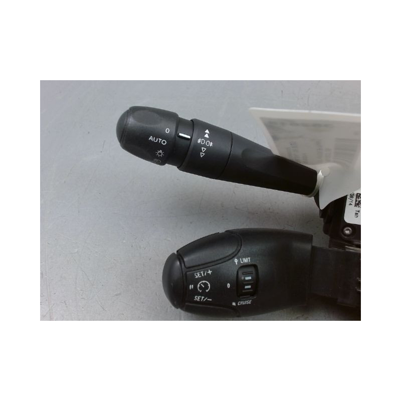 BLOC COMMODOS PEUGEOT 208 Phase 1 2012-...
