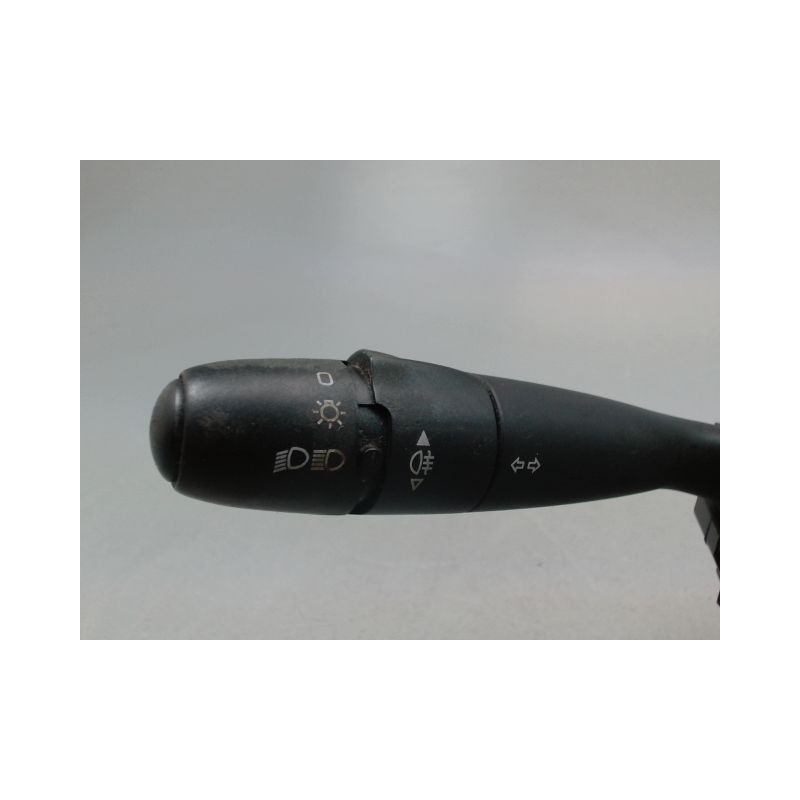 BLOC COMMODOS PEUGEOT 206 + 2009-2013