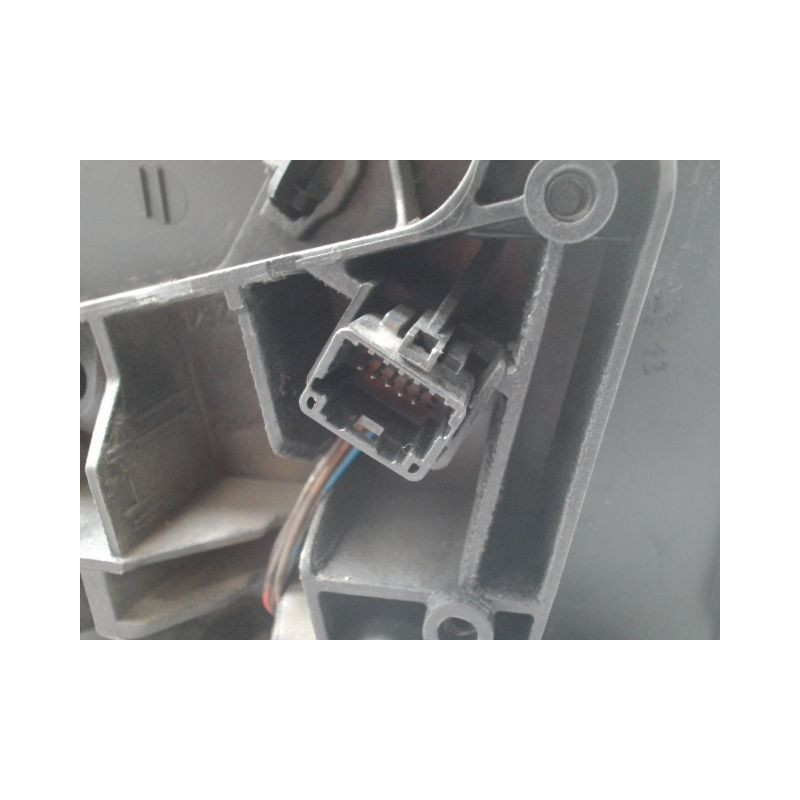 RETROVISEUR EXTERIEUR ELECTRIQUE DROIT RENAULT MEGANE COUPE III Phase 1 2008-2012