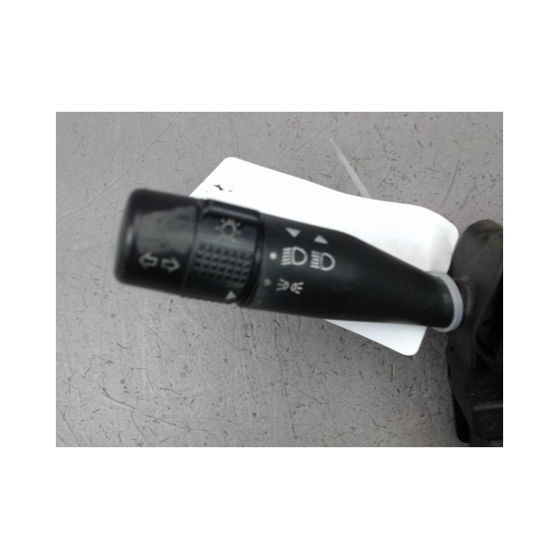 BLOC COMMODOS FORD FIESTA IV Phase 2 1999-2002