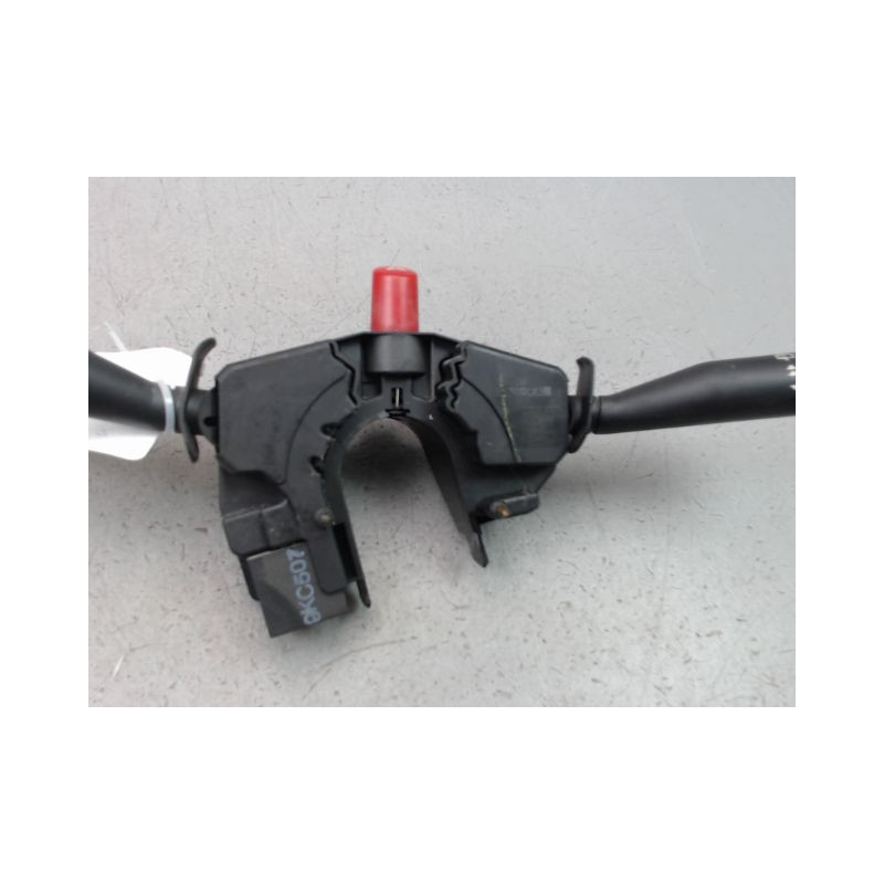 BLOC COMMODOS FORD FIESTA IV Phase 2 1999-2002