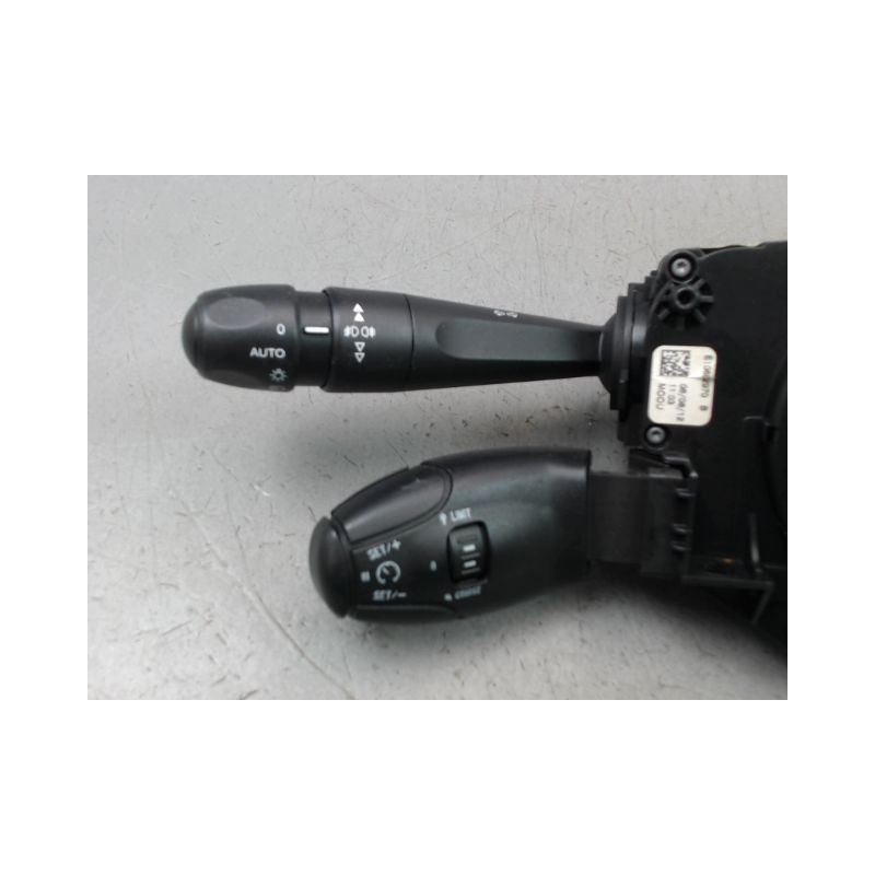BLOC COMMODOS PEUGEOT 208 Phase 1 2012-...