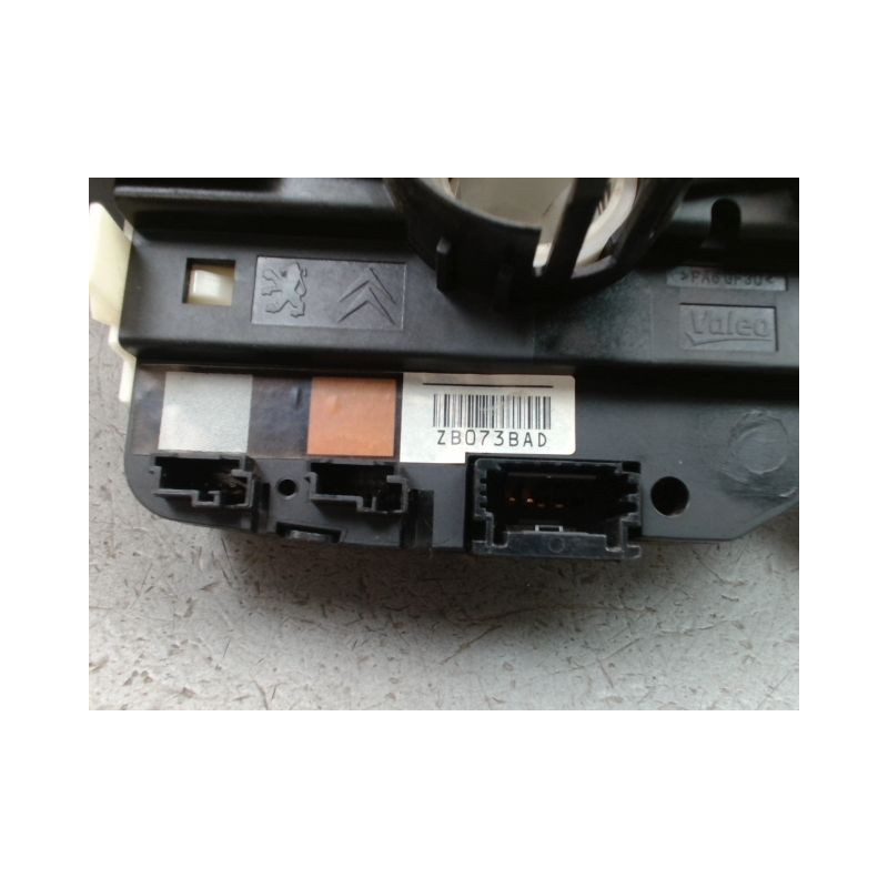 BLOC COMMODOS PEUGEOT 208 Phase 1 2012-...