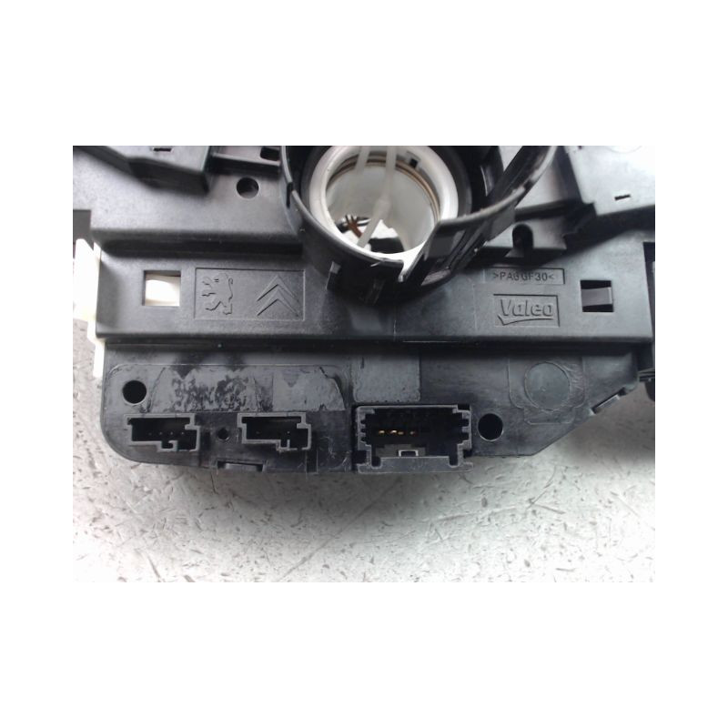 BLOC COMMODOS PEUGEOT 208 Phase 1 2012-...