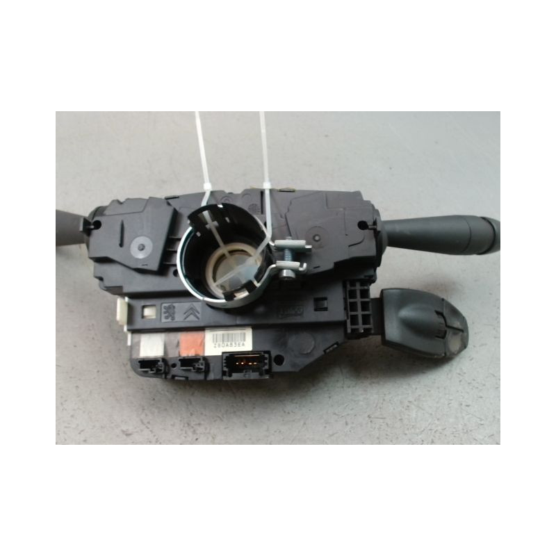 BLOC COMMODOS PEUGEOT 208 2012-...