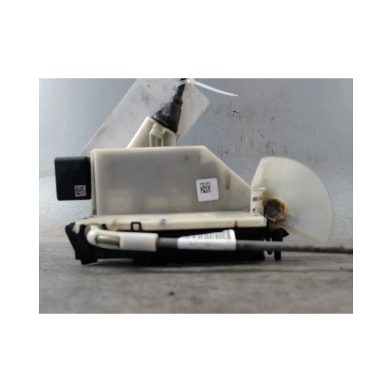 SYSTEME CONDAMNATION AVANT GAUCHE CITROEN DS5