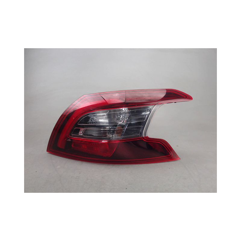 FEU ARRIERE DROIT PEUGEOT 308