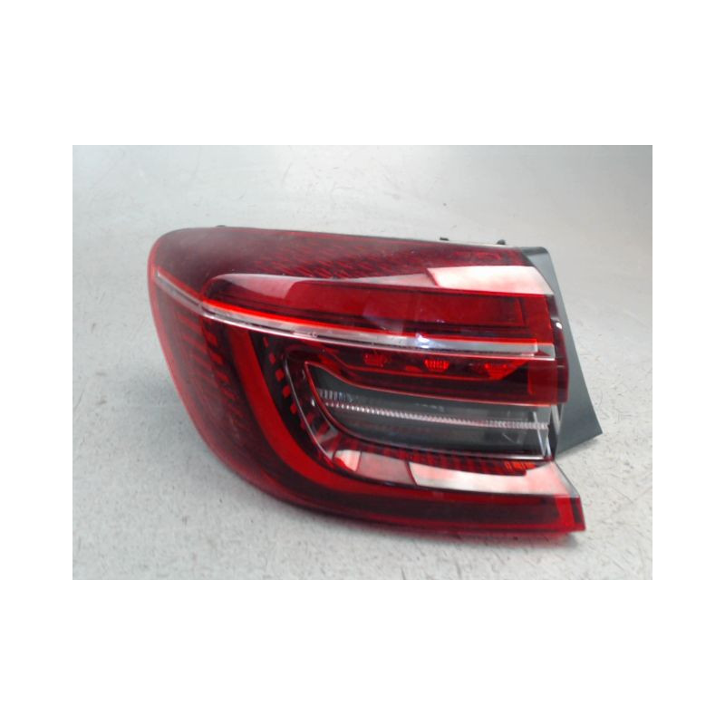FEU ARRIERE GAUCHE  RENAULT CLIO