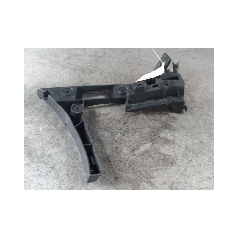 SUPPORT PARE-CHOC ARD VOLKSWAGEN TOURAN 09-