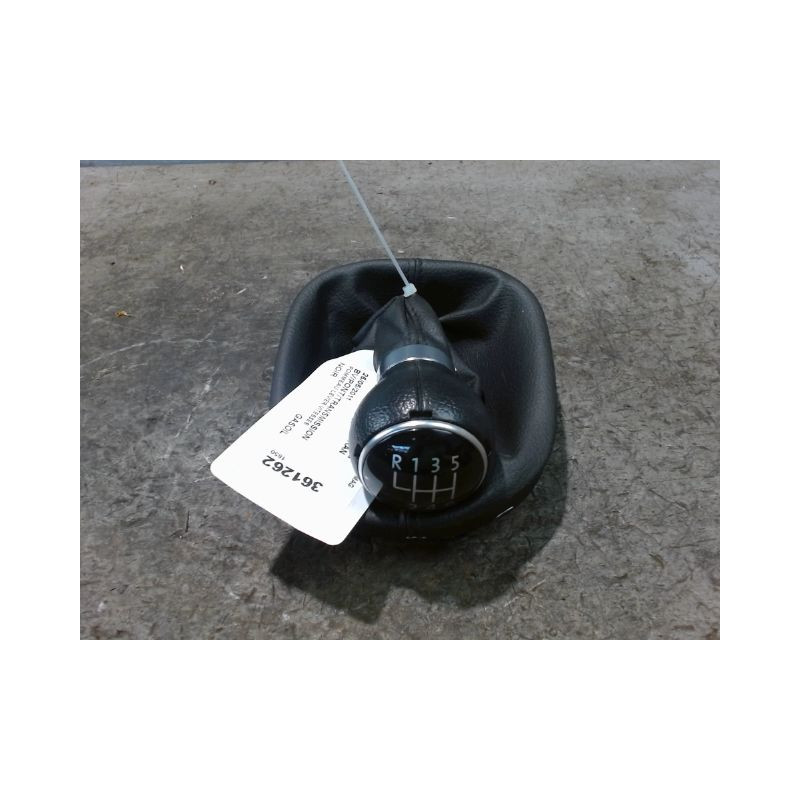 POMMEAU LEVIER VITESSES VOLKSWAGEN TOURAN 09- 2.0 TDI