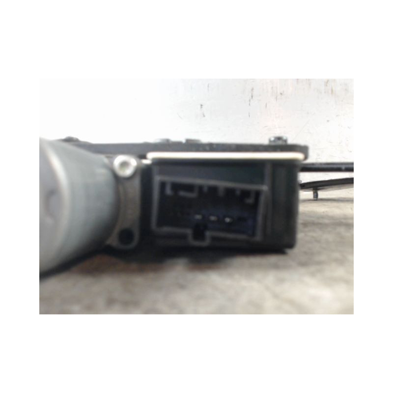 MECANISME+MOTEUR LEVE-GLACE ARRIERE DROIT SKODA FABIA 2007-