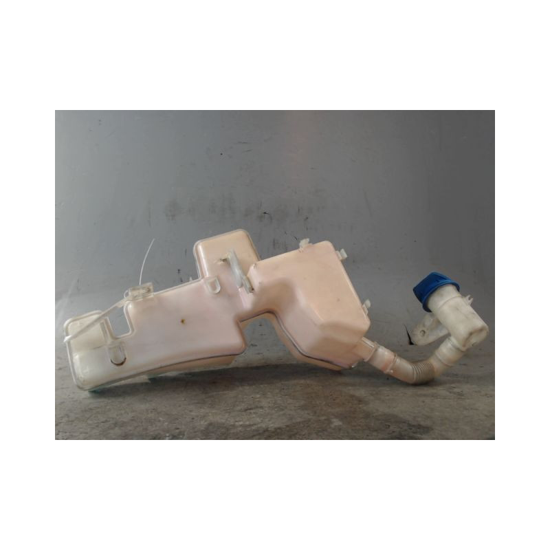 RESERVOIR LAVE-GLACE AVANT VOLKSWAGEN TOURAN 09-