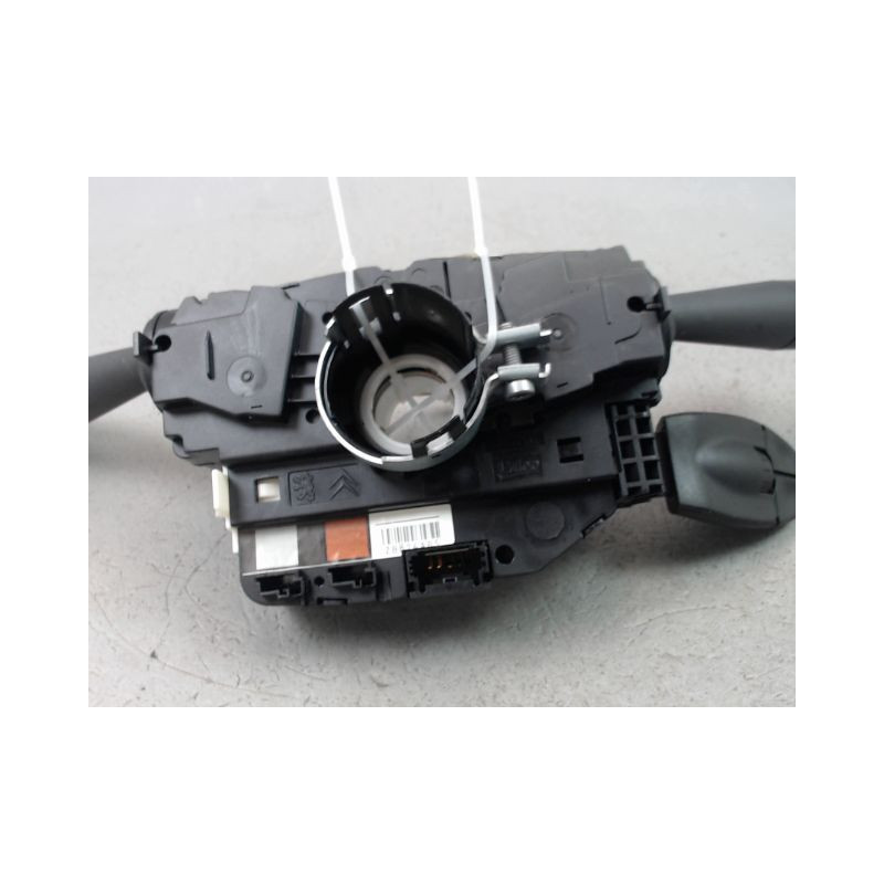 BLOC COMMODOS PEUGEOT 2008 Phase 1 2013-...