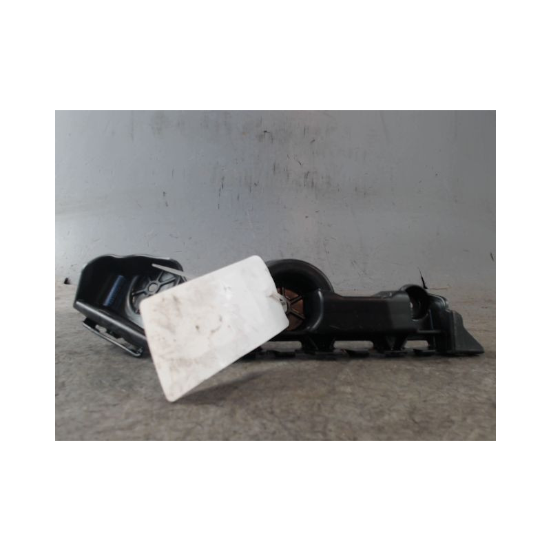SUPPORT PARE-CHOC ARG SKODA FABIA 2007-