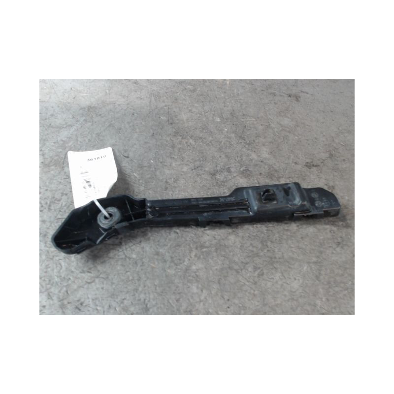 SUPPORT PARE-CHOC AVG KIA CARENS 2002-