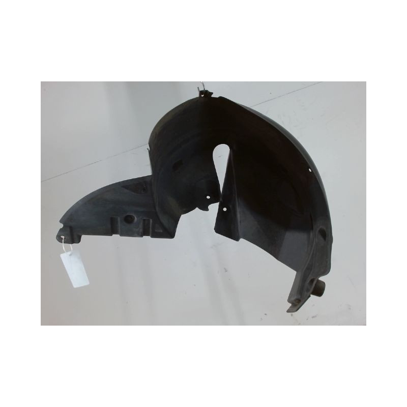 PARE-BOUE ARRIERE DROIT RENAULT CLIO