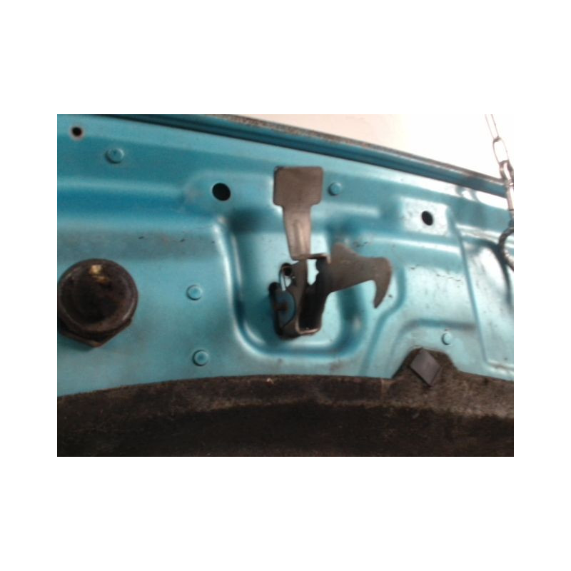 CAPOT OPEL CORSA