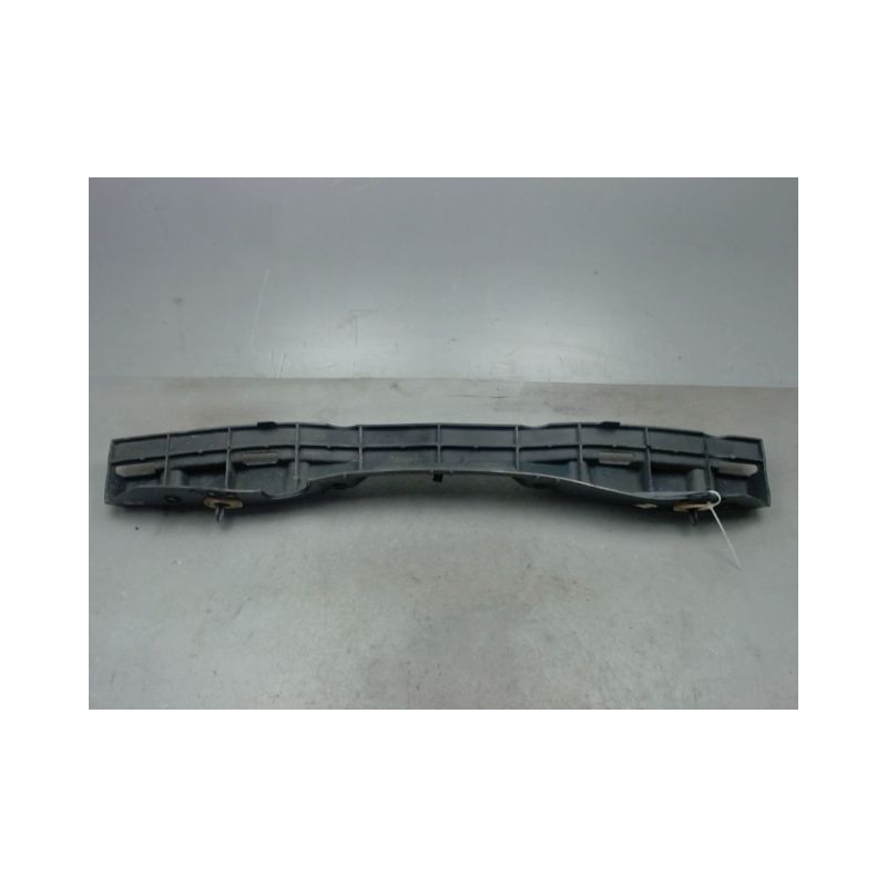 SUPPORT CENTRAL PARE-CHOC ARRIERE  RENAULT MEGANE