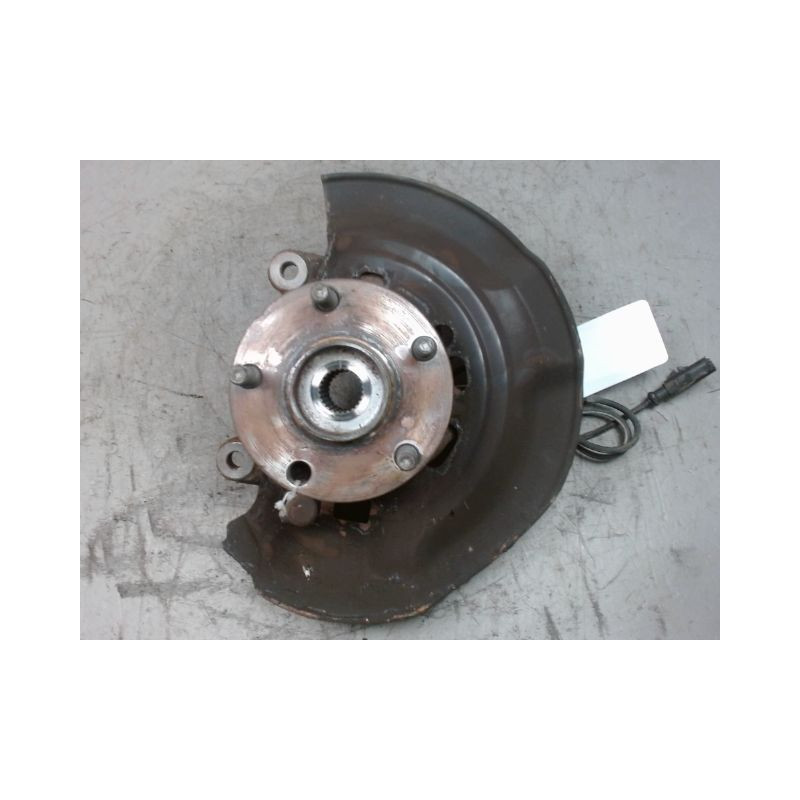 PIVOT AVANT GAUCHE TOYOTA AURIS