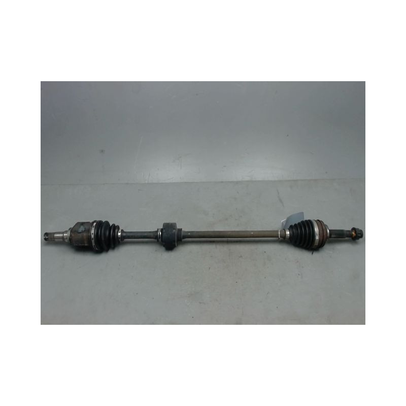 TRANSMISSION AVANT DROIT TOYOTA YARIS -2003 1.3 