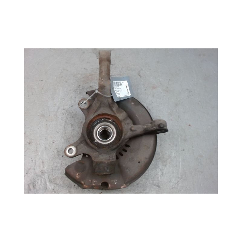 PIVOT AVANT DROIT TOYOTA YARIS -2003