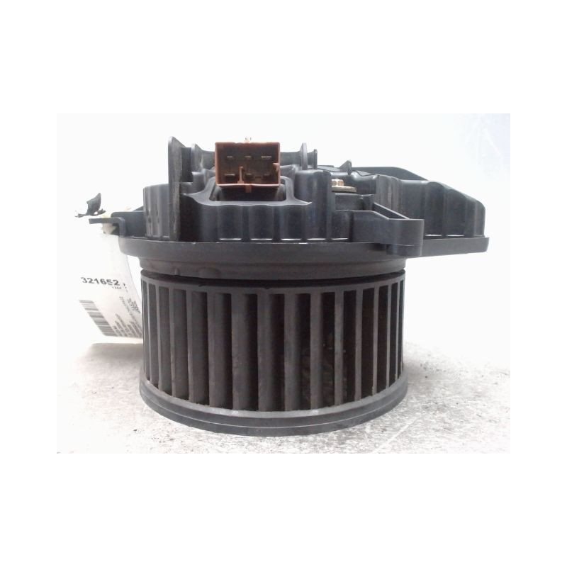 MOTEUR VENTILATEUR CHAUFFAGE AUDI A4 2004-