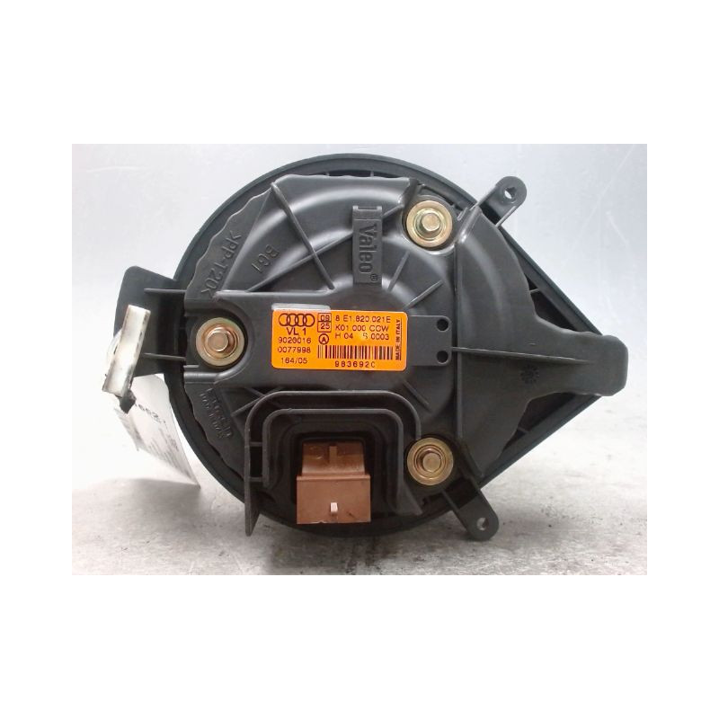 MOTEUR VENTILATEUR CHAUFFAGE AUDI A4 2004-