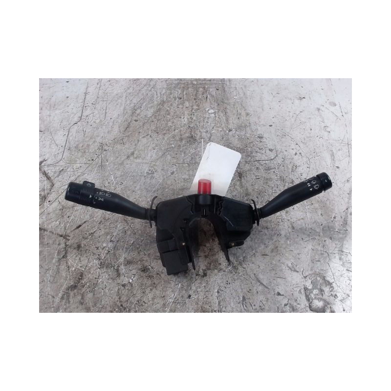 BLOC COMMODOS FORD ESCORT CLIPPER 93-95