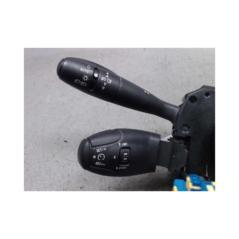 BLOC COMMODOS PEUGEOT 308 2007-