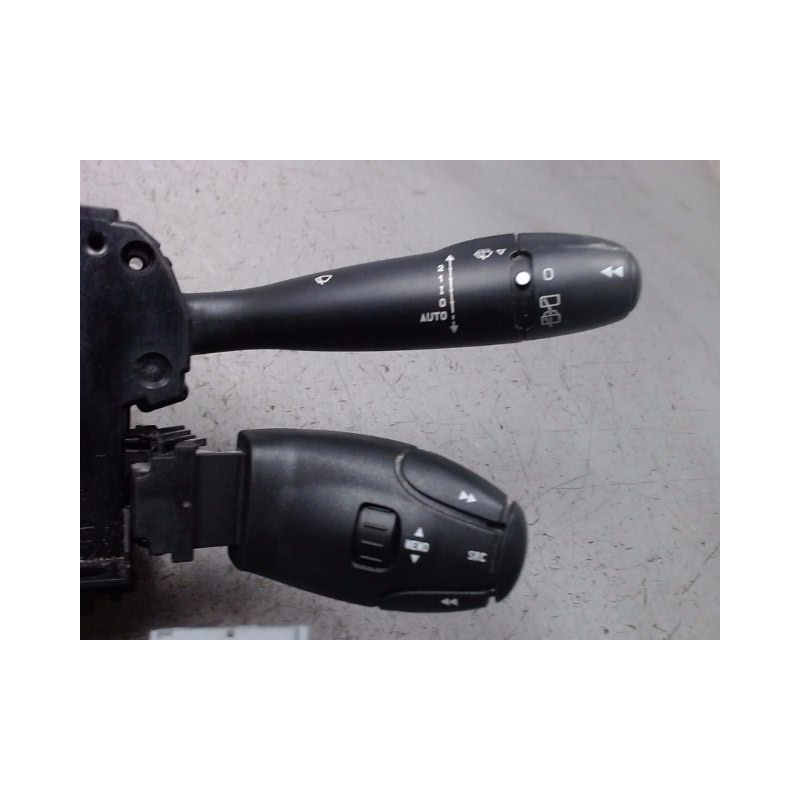 BLOC COMMODOS PEUGEOT 308 2007-