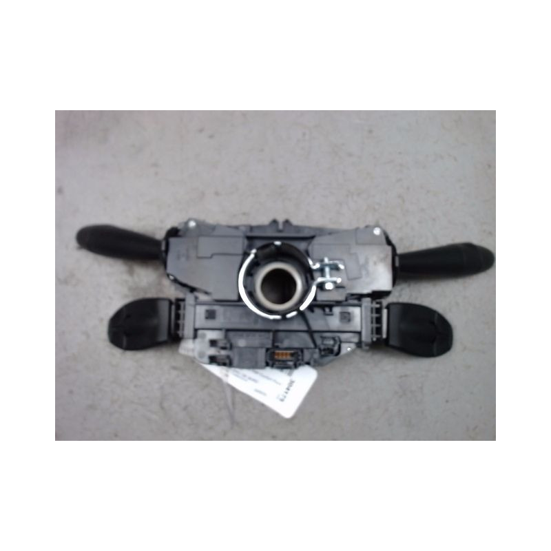 BLOC COMMODOS PEUGEOT 5008 2009-