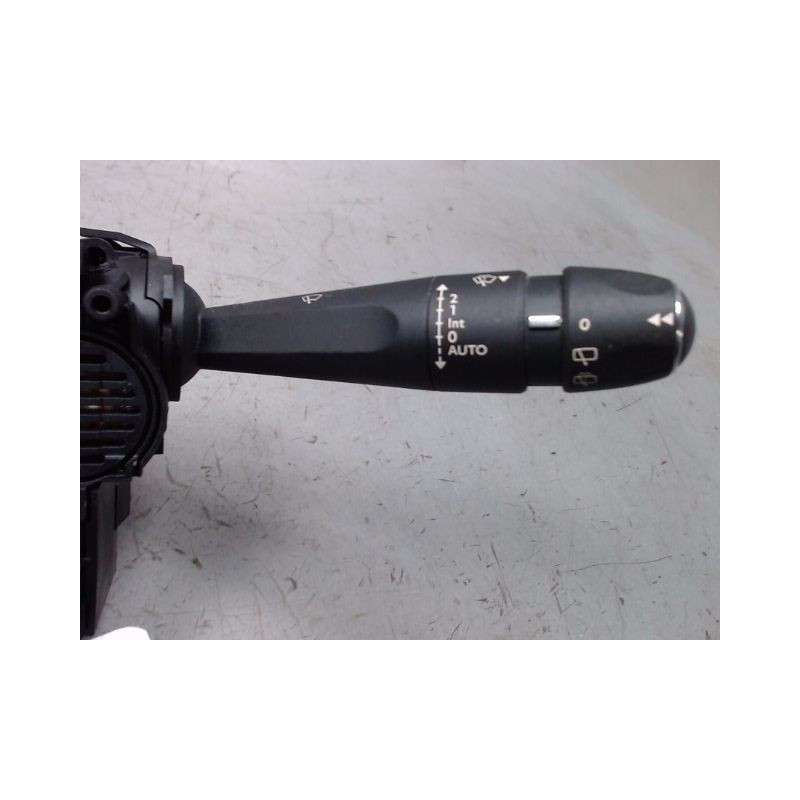 BLOC COMMODOS CITROEN C4 2010-