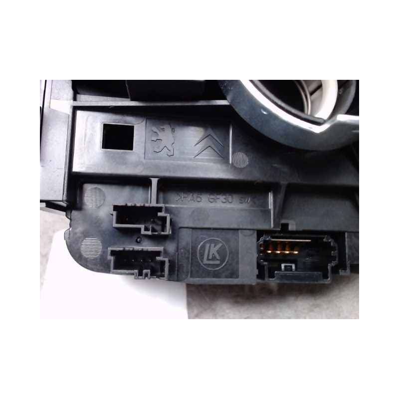 BLOC COMMODOS CITROEN C4 2010-