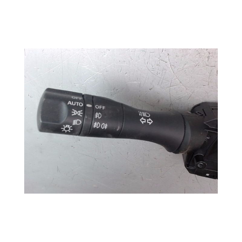 BLOC COMMODOS NISSAN JUKE Phase 1 2010-...