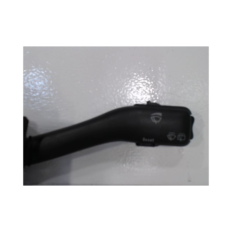 BLOC COMMODOS VOLKSWAGEN GOLF IV 98-2004