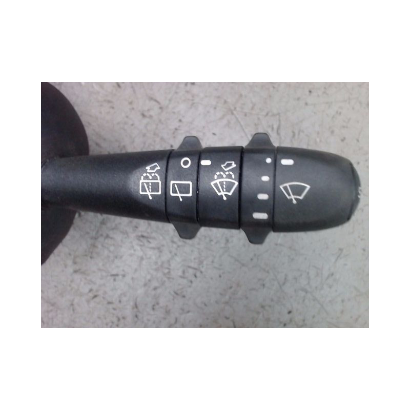 BLOC COMMODOS ALFA ROMEO 147 2004-