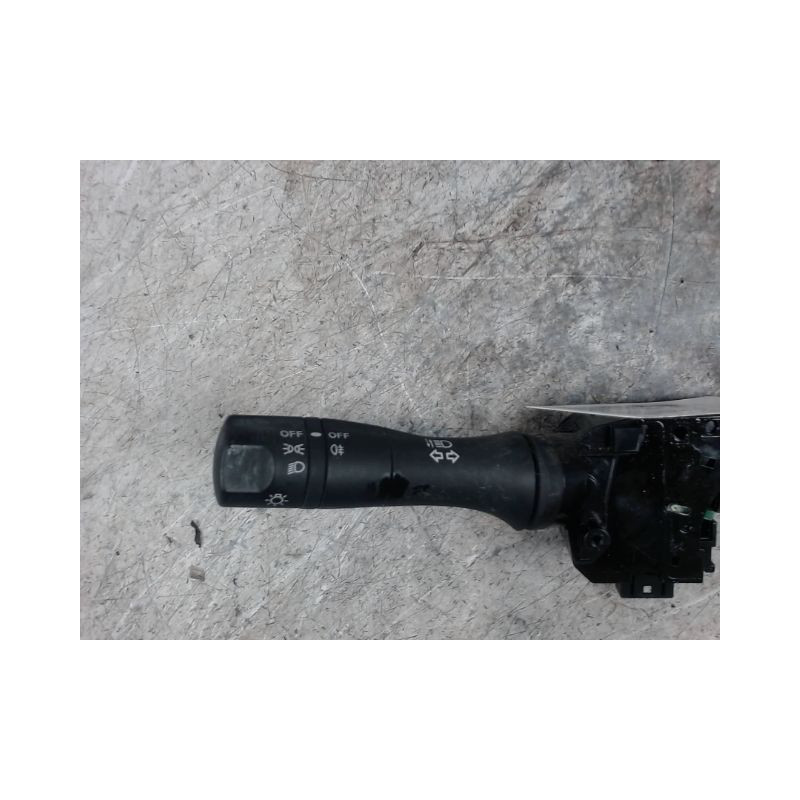 BLOC COMMODOS NISSAN MICRA 2009-