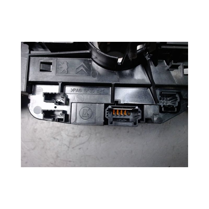 BLOC COMMODOS PEUGEOT 3008 2009-