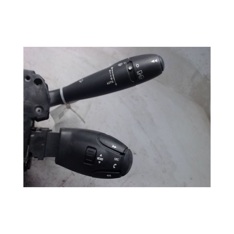 BLOC COMMODOS PEUGEOT 308 2011-