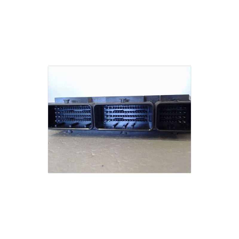 CALCULATEUR MOTEUR RENAULT CAPTUR