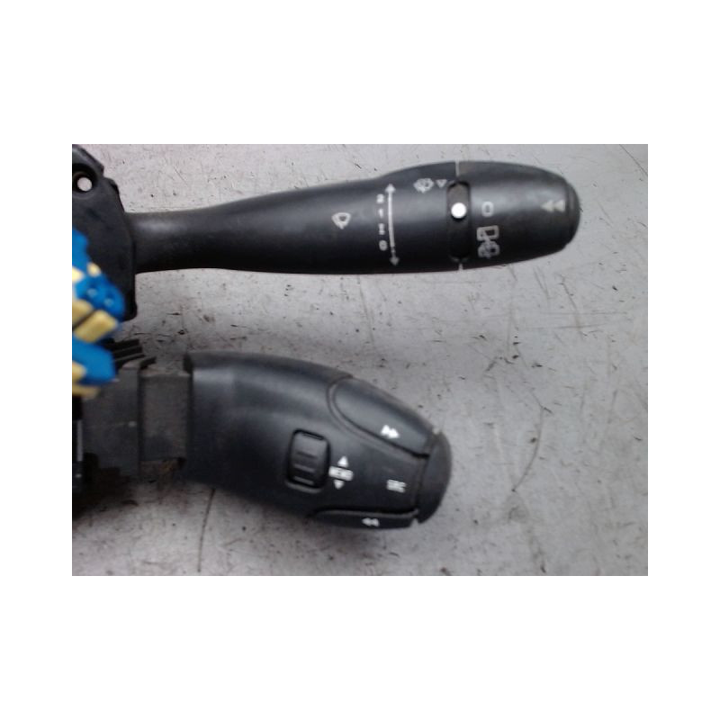 BLOC COMMODOS CITROEN C2 2003-