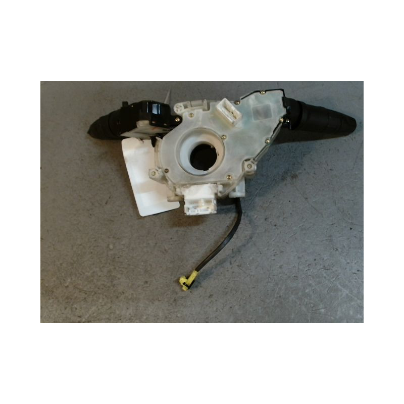BLOC COMMODOS NISSAN MICRA 2003-2005