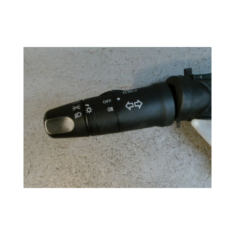 BLOC COMMODOS NISSAN MICRA 2003-2005