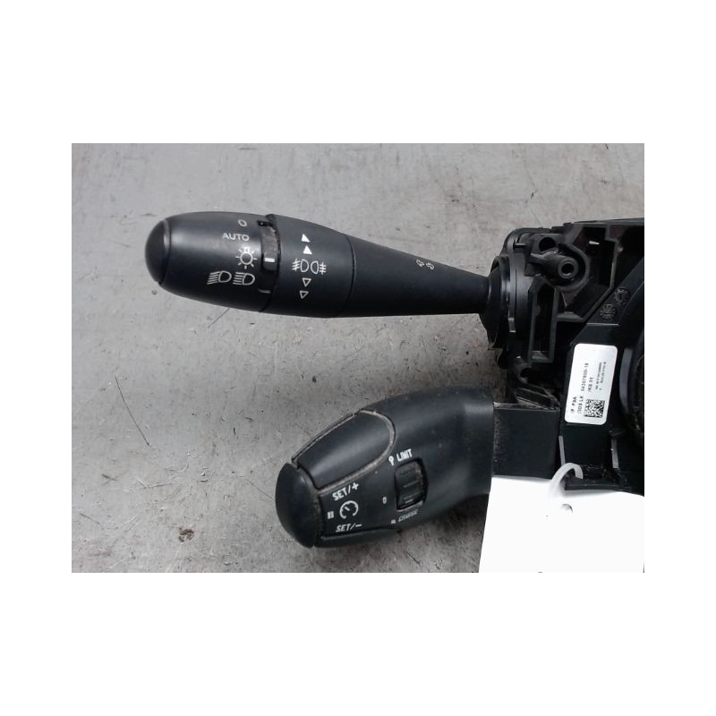 BLOC COMMODOS PEUGEOT 5008 2009-